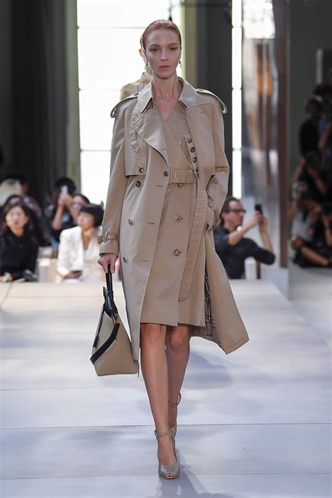 vogue burberry ss 2019|burberry spring dresses.